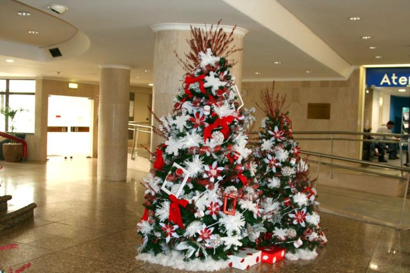 PAÇOS DO CONCELHO COM “NATAL BRILHANTE”