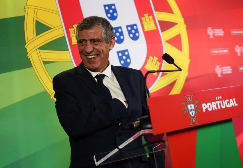 FERNANDO SANTOS MARCA PRESENÇA NA GALA DO DESPORTO