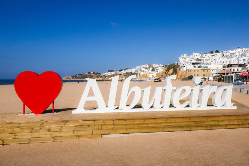 Albufeira destino turístico dos portugueses