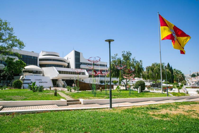 Edifício da Câmara Municipal de Albufeira