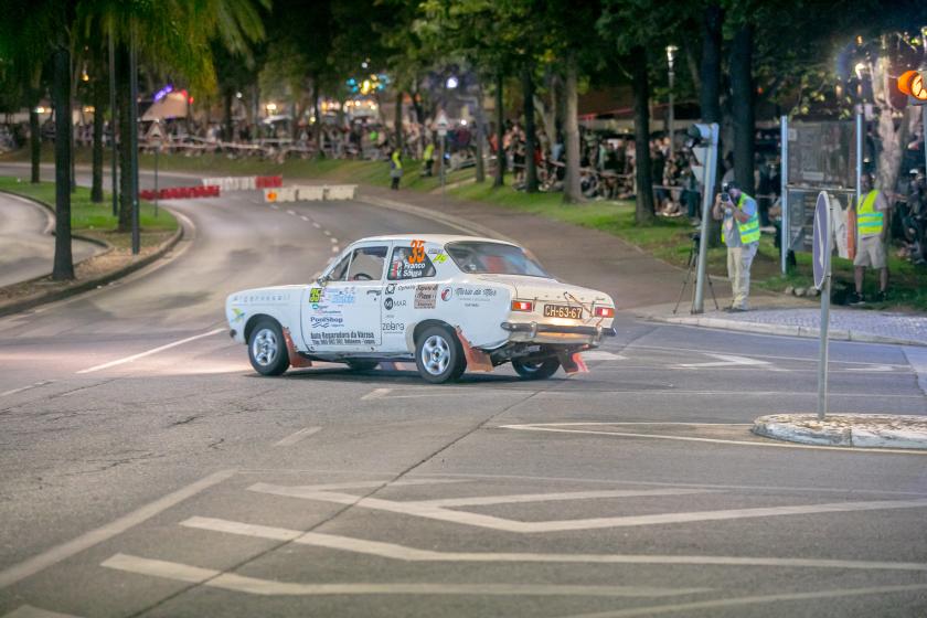 Carro de rally clássico