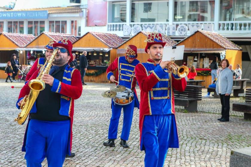 Albufeira Natal, banda a tocar na rua