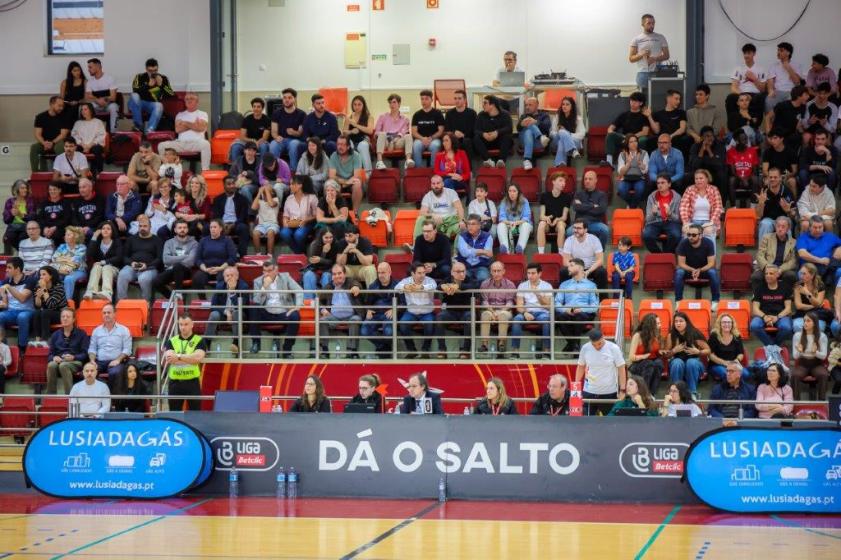 Inauguração da bancada no Pavilhão Desportivo de Albufeira